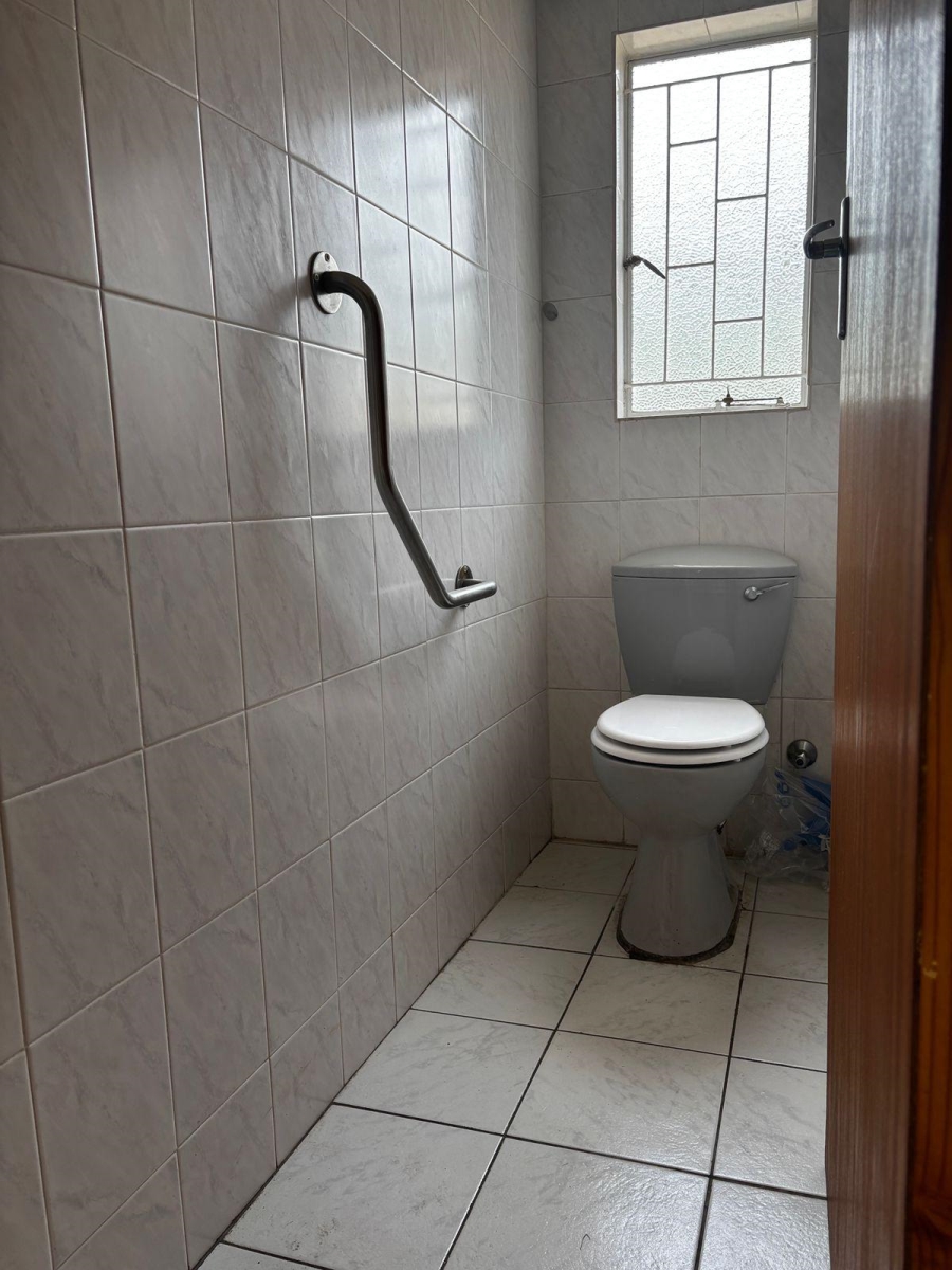 2 Bedroom Property for Sale in Aliwal North Eastern Cape